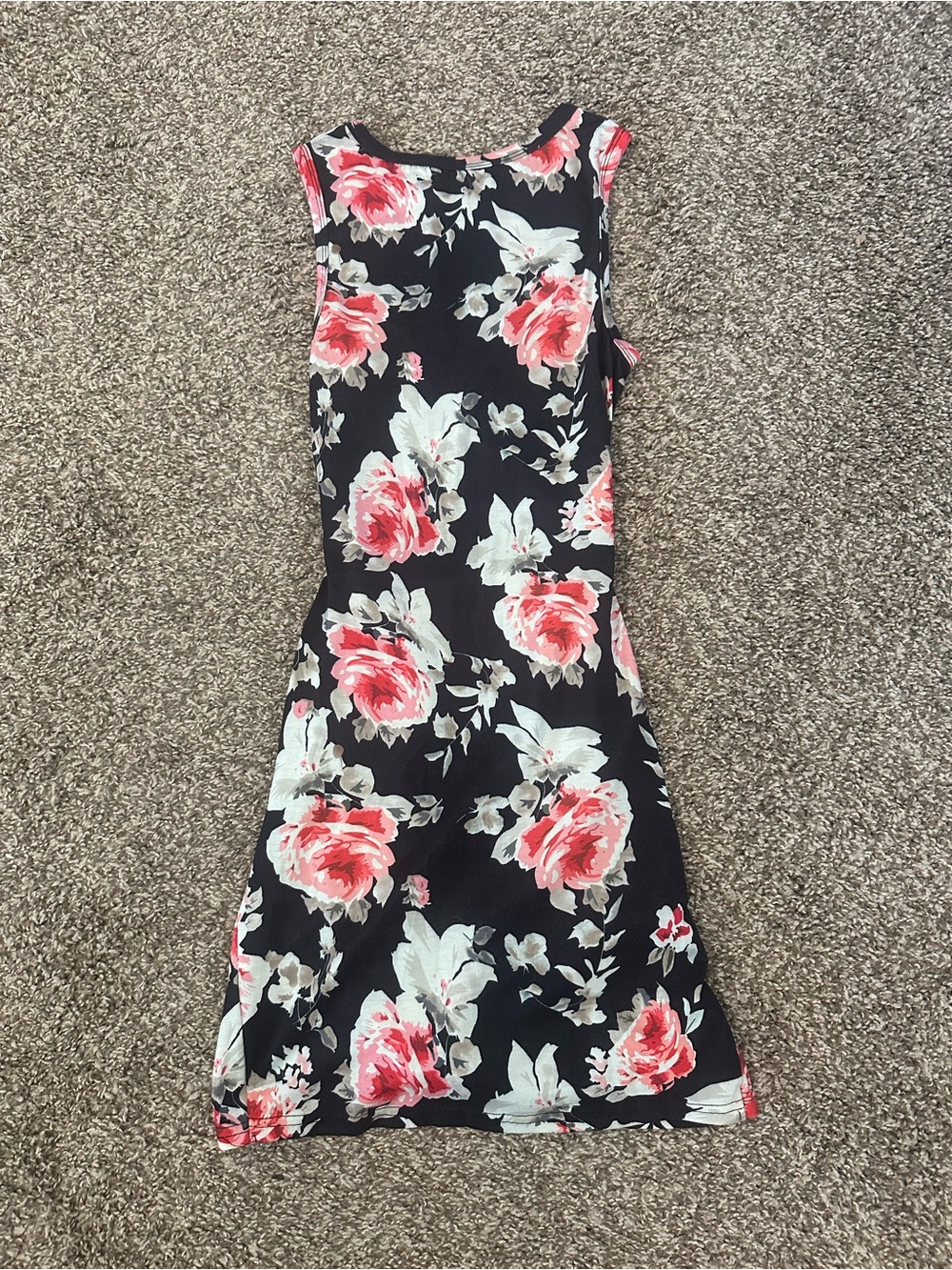 🌹 Mini Dress 🌹 - Picture 2 of 2